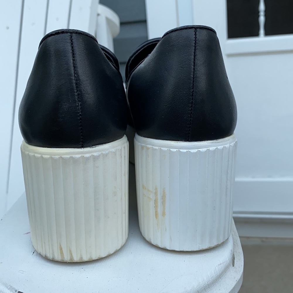 Shelly’s London shoes - Picture 6 of 13